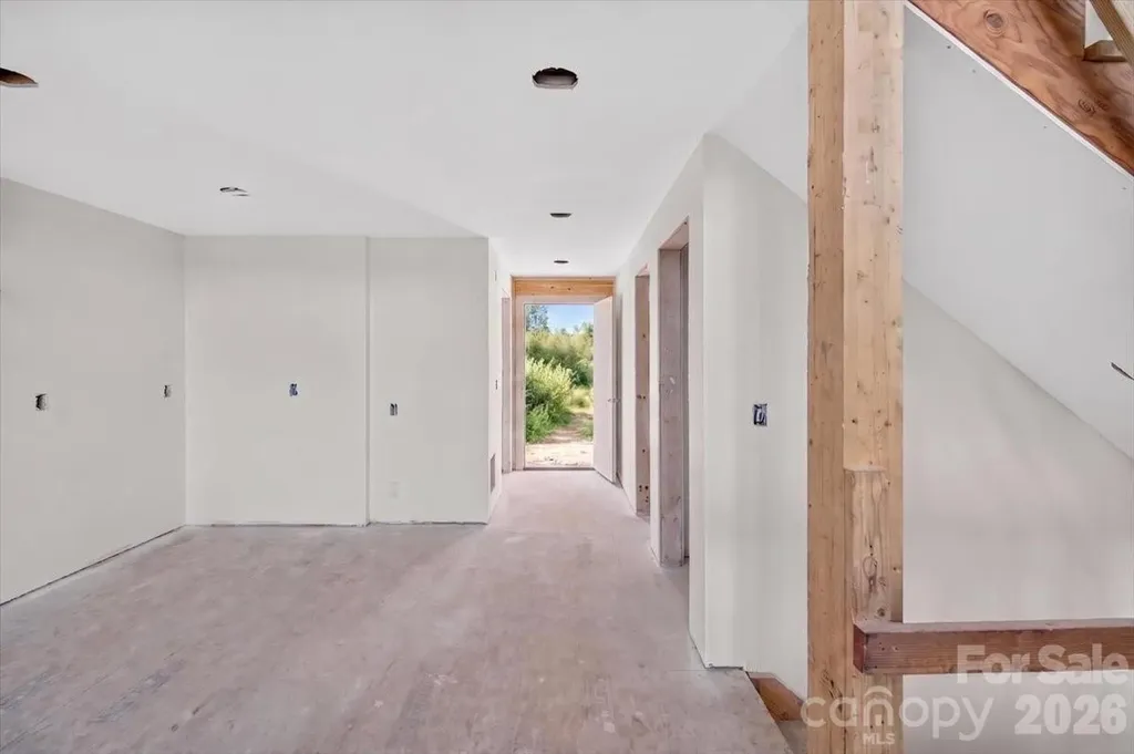 2199 Castle Peak Mountain Connelly Springs NC 28612