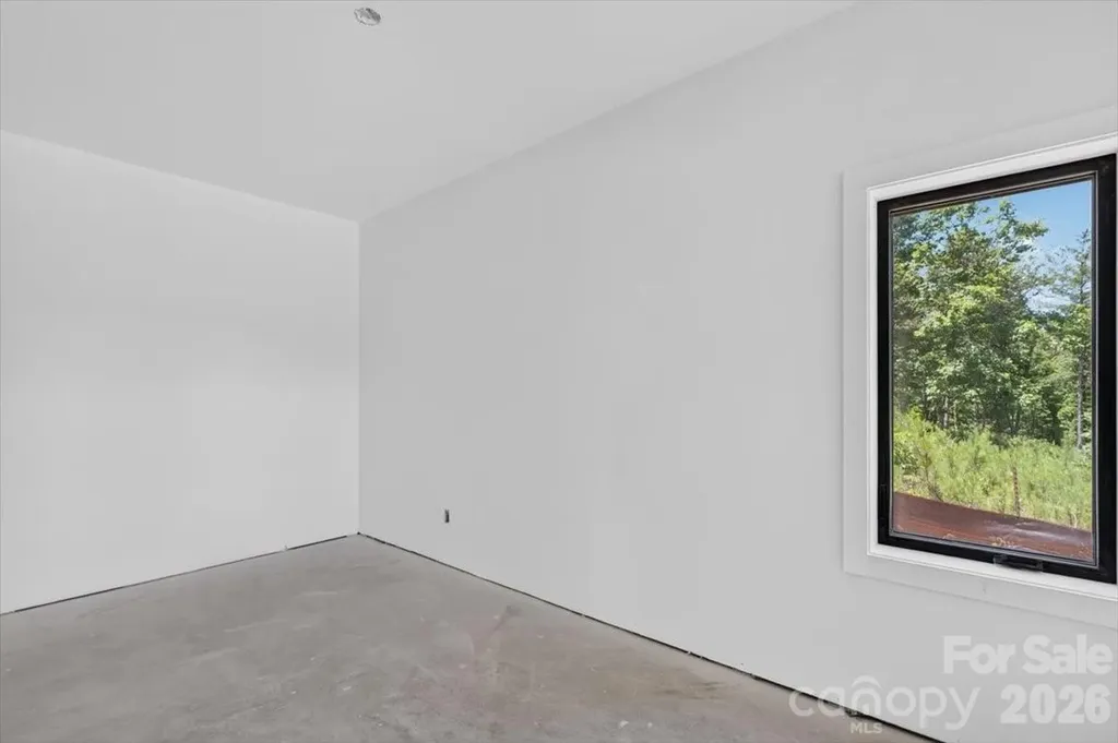 2199 Castle Peak Mountain Connelly Springs NC 28612