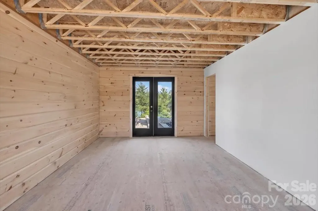 2199 Castle Peak Mountain Connelly Springs NC 28612