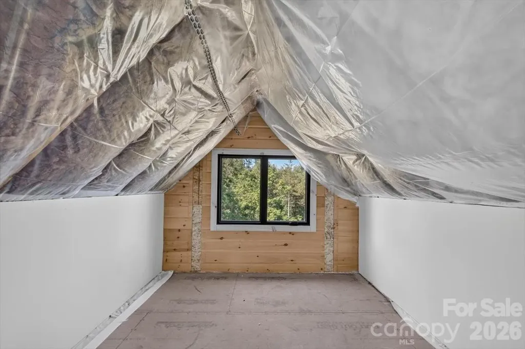 2199 Castle Peak Mountain Connelly Springs NC 28612