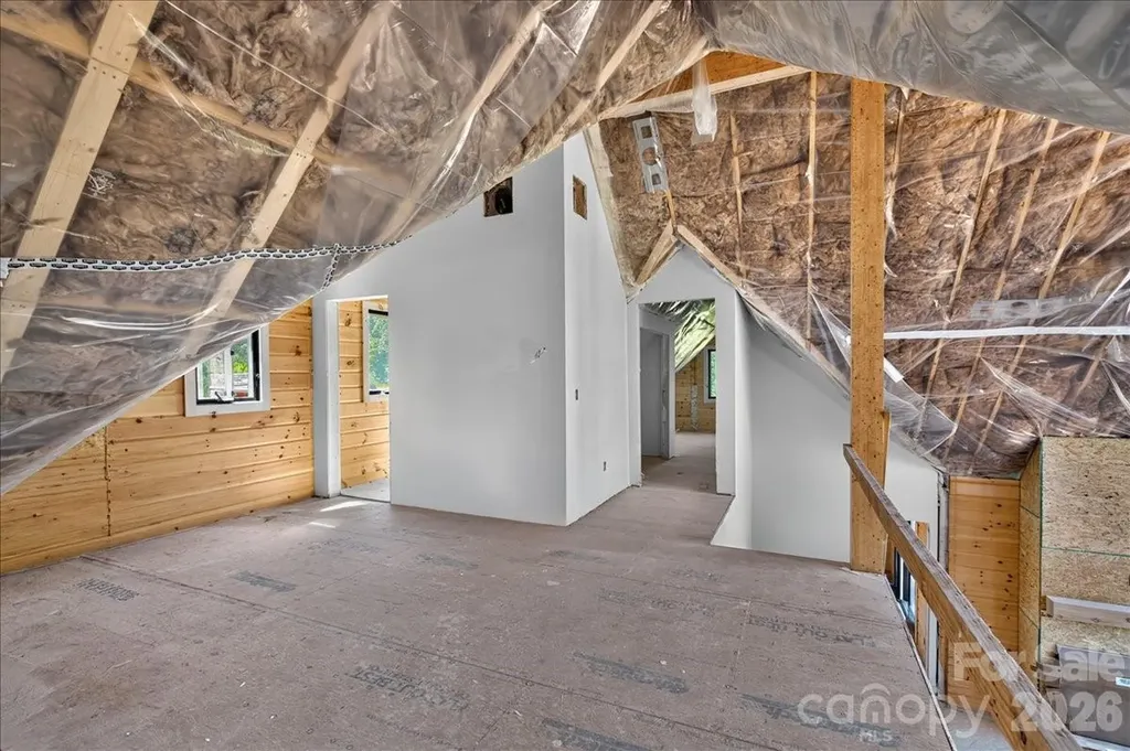 2199 Castle Peak Mountain Connelly Springs NC 28612