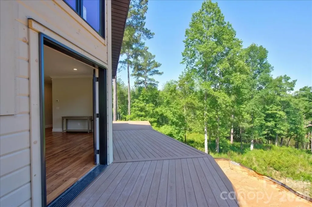2199 Castle Peak Mountain Connelly Springs NC 28612