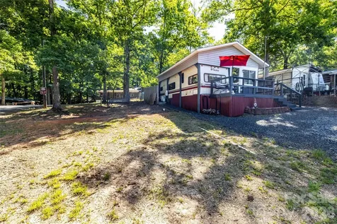 110 & 112 Laurel Ridge Mount Gilead NC 27306