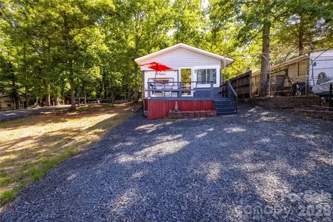110 & 112 Laurel Ridge Mount Gilead NC 27306