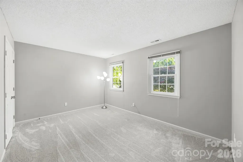 2106 Kings Drive Gastonia NC 28056
