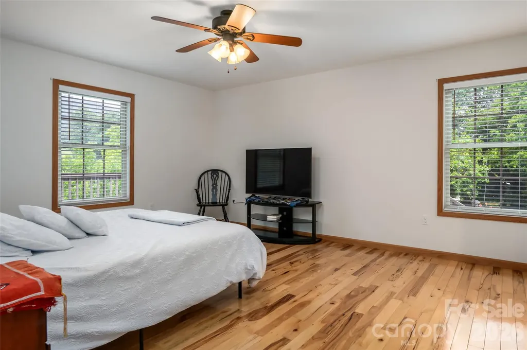 980 S River Road Sylva NC 28779