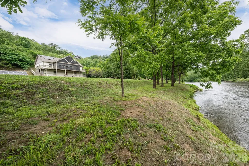 980 S River Road Sylva NC 28779