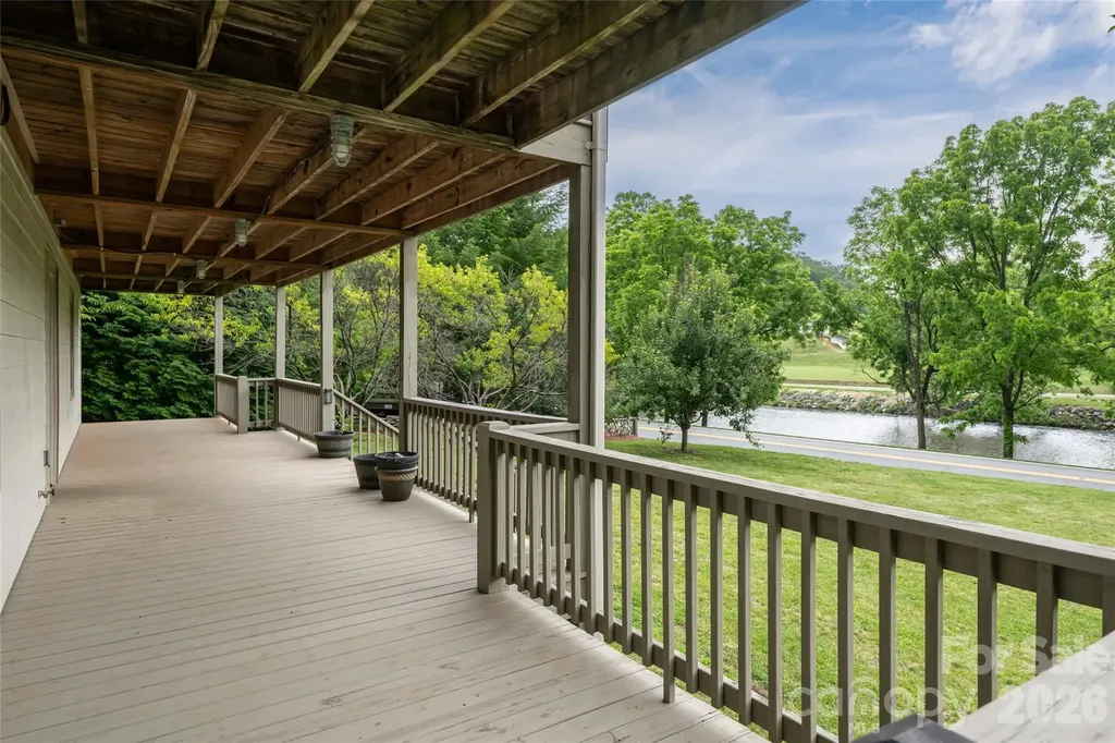 980 S River Road Sylva NC 28779