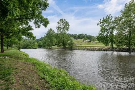 980 S River Road Sylva NC 28779