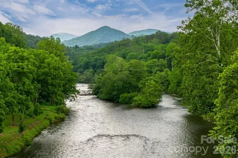 980 S River Road Sylva NC 28779