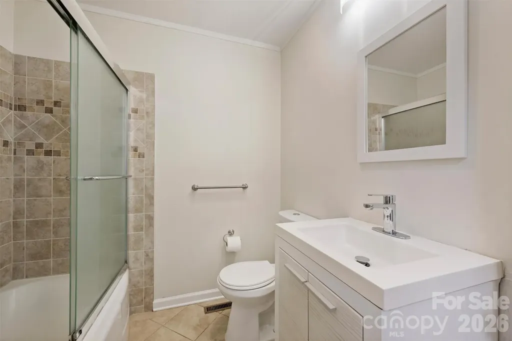 4824 Gilmore Drive Charlotte NC 28209