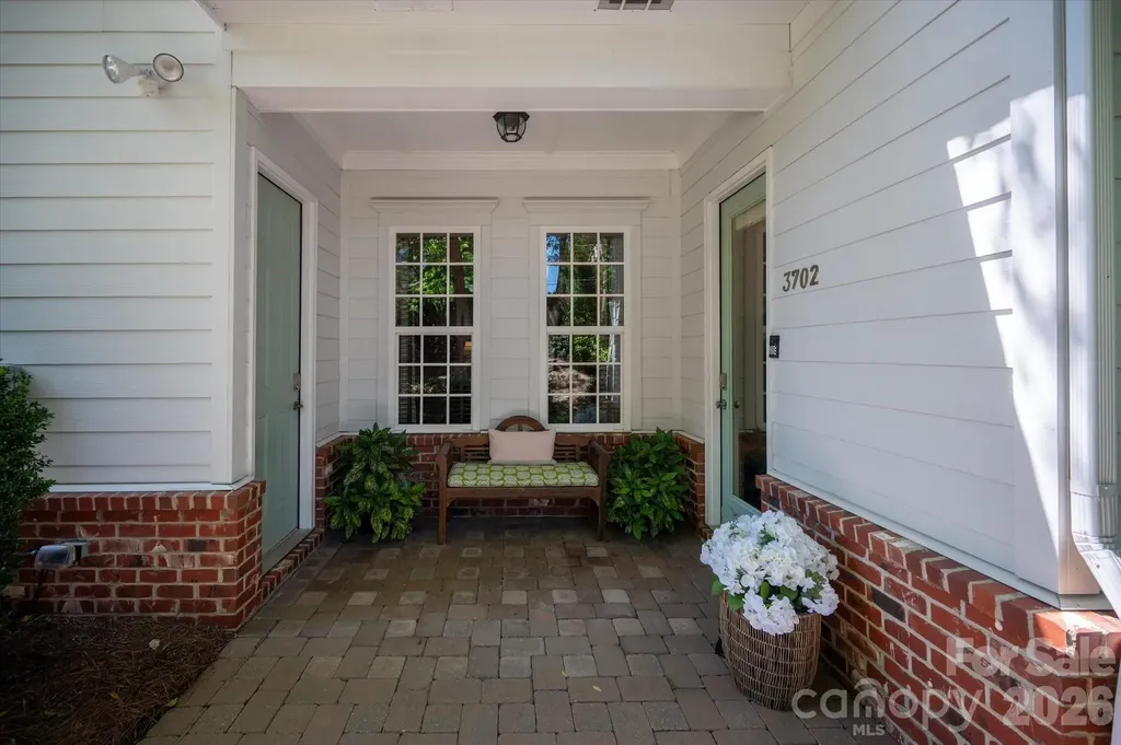 3702 Selwyn Avenue Charlotte NC 28209