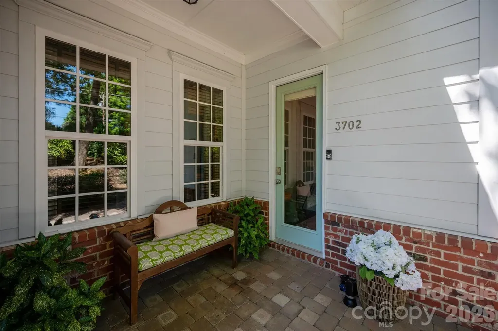 3702 Selwyn Avenue Charlotte NC 28209