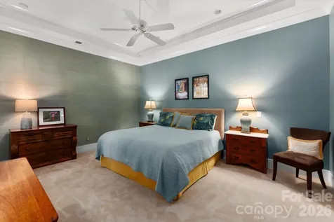 3702 Selwyn Avenue Charlotte NC 28209