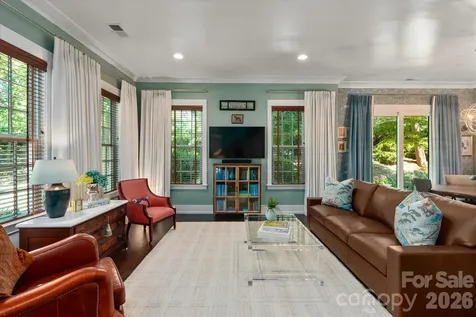 3702 Selwyn Avenue Charlotte NC 28209