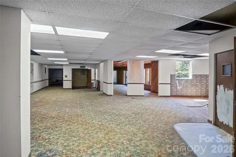 330 Carolina Drive Tryon NC 28782