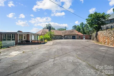 330 Carolina Drive Tryon NC 28782