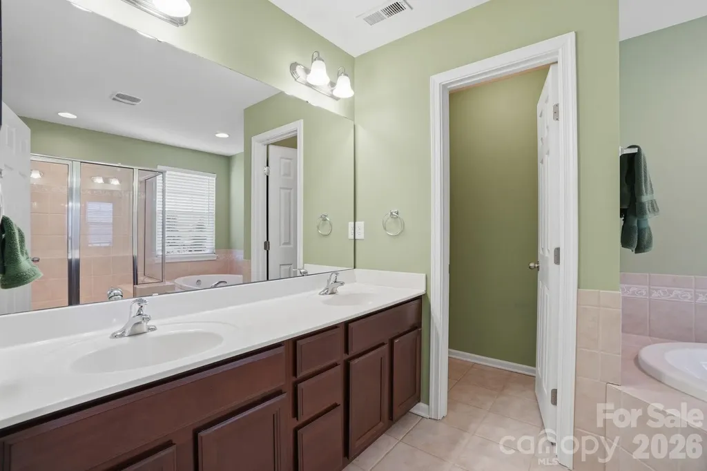 8157 Bridgegate Drive Huntersville NC 28078