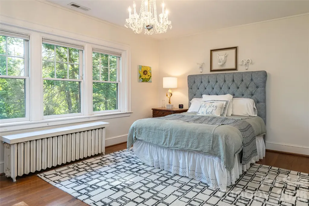 334 Vanderbilt Road Biltmore Forest NC 28803