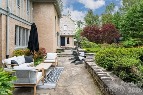 334 Vanderbilt Road Biltmore Forest NC 28803
