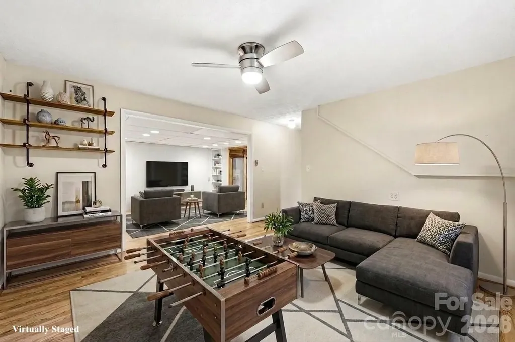 337 Woody Lane Asheville NC 28804