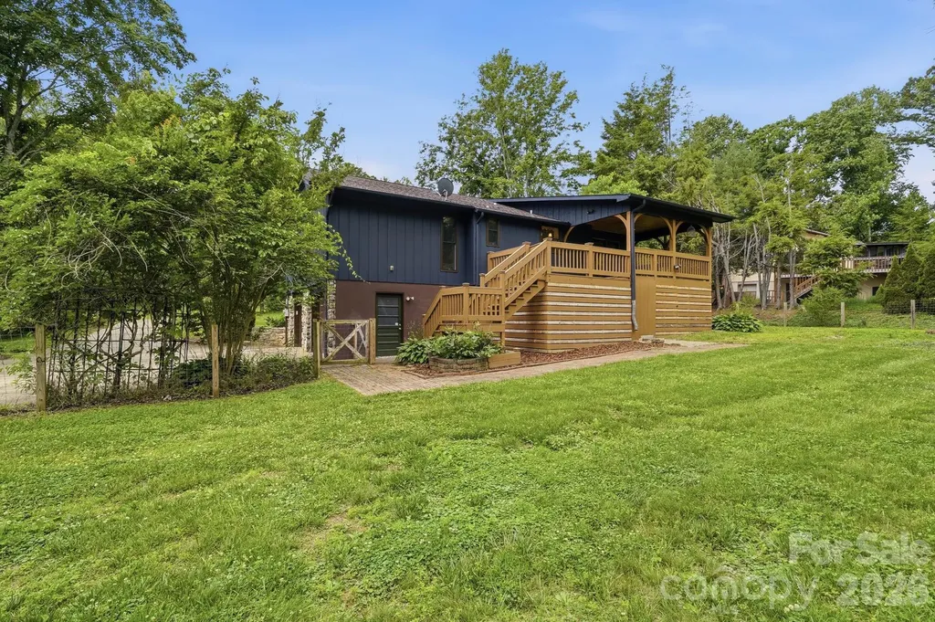337 Woody Lane Asheville NC 28804