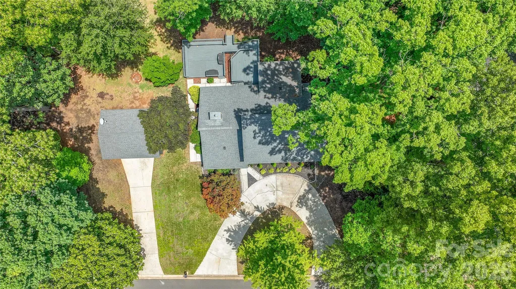 7917 Serendipity Lane Charlotte NC 28277