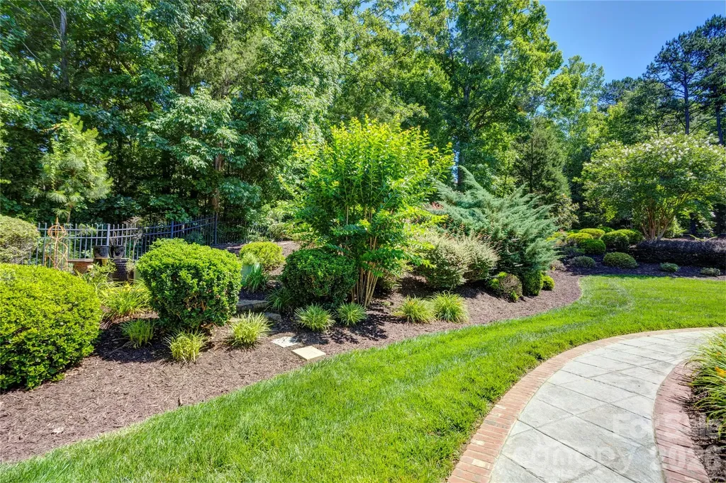 6005 Willowood Road Kannapolis NC 28081