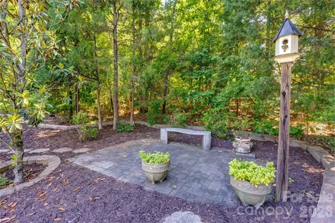 6005 Willowood Road Kannapolis NC 28081