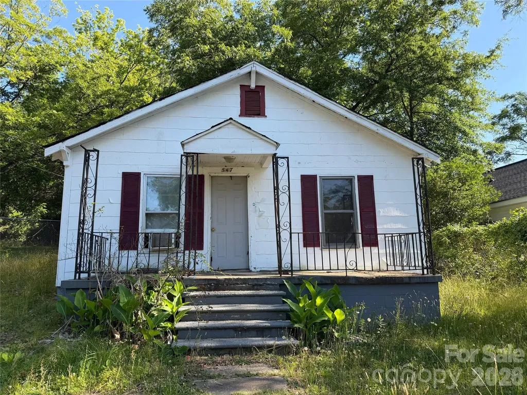 547 S Center Street Spartanburg SC 29301