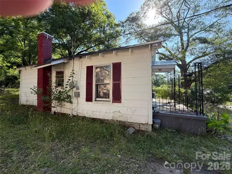 547 S Center Street Spartanburg SC 29301