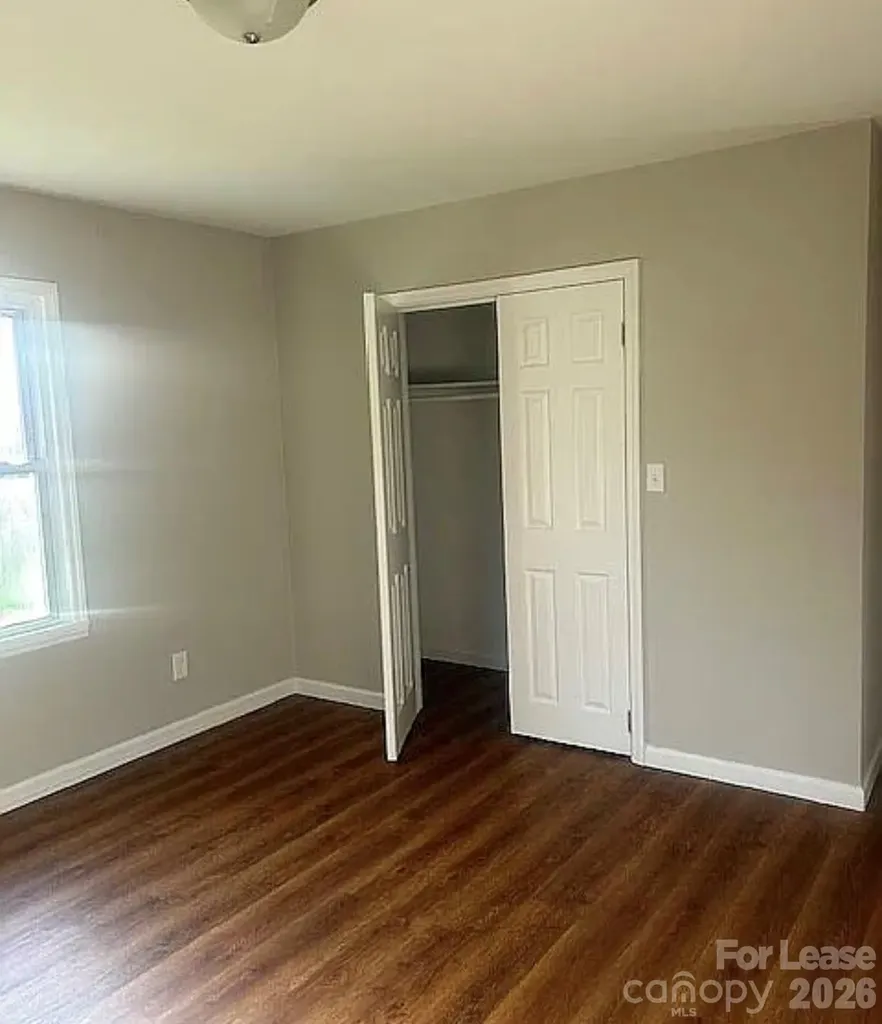 740 Log Cabin Drive Gastonia NC 28054