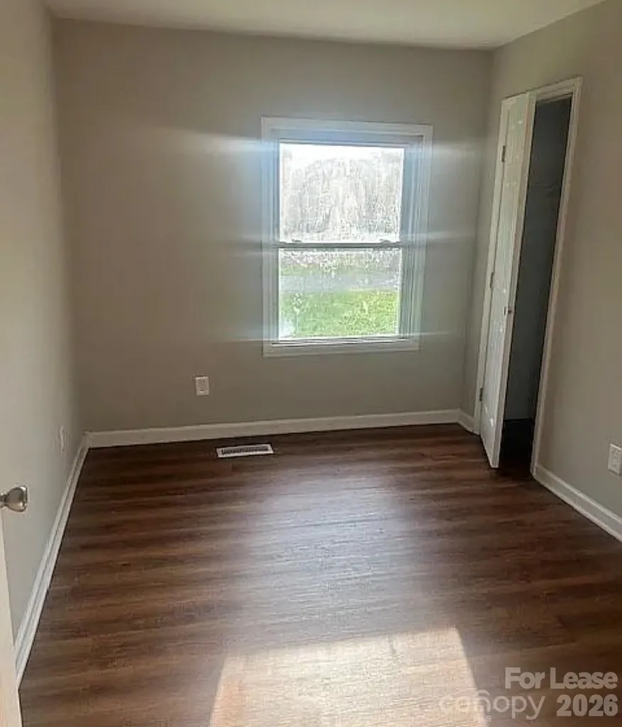 740 Log Cabin Drive Gastonia NC 28054