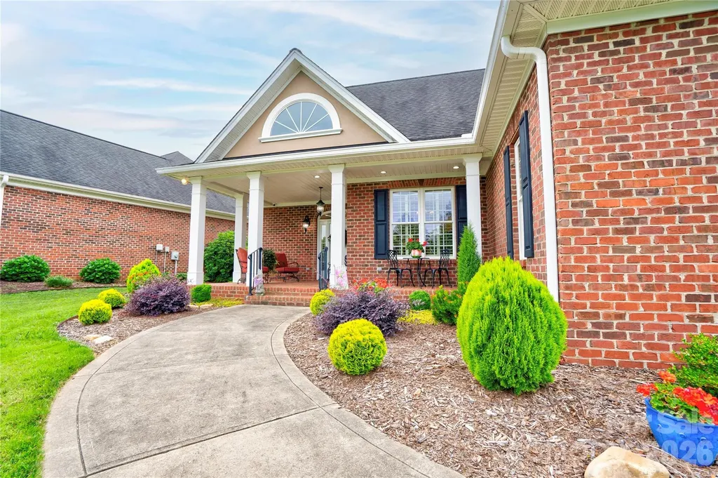 121 Blakemore Drive Shelby NC 28152