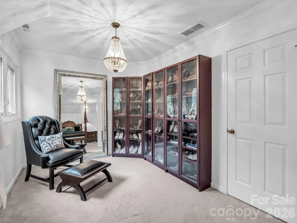 8 Sunny Ridge Drive Asheville NC 28804