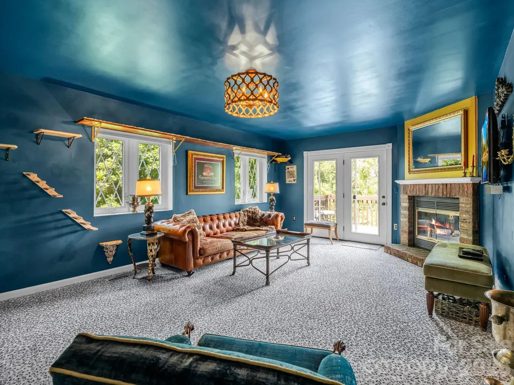8 Sunny Ridge Drive Asheville NC 28804