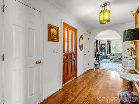 8 Sunny Ridge Drive Asheville NC 28804