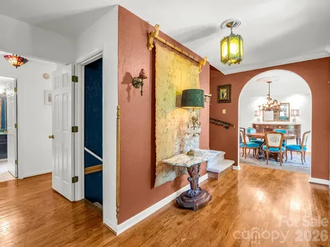 8 Sunny Ridge Drive Asheville NC 28804