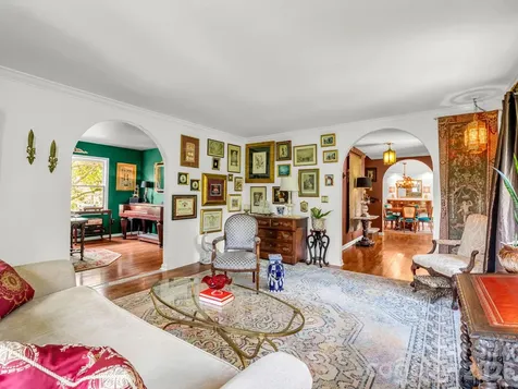 8 Sunny Ridge Drive Asheville NC 28804
