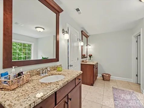 9643 Hampton Oaks Lane Charlotte NC 28270