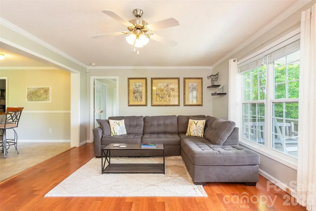25 Inglescott Way Alexander NC 28701
