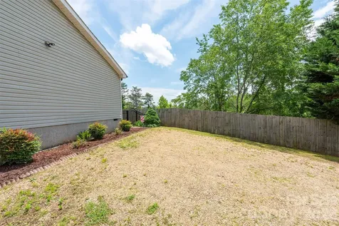 25 Inglescott Way Alexander NC 28701