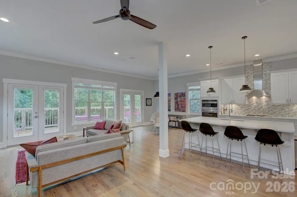 2109 Lanier Avenue Charlotte NC 28205