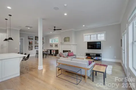 2109 Lanier Avenue Charlotte NC 28205