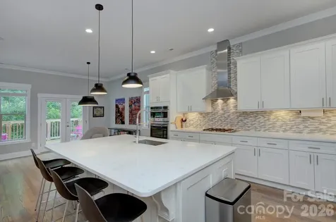 2109 Lanier Avenue Charlotte NC 28205