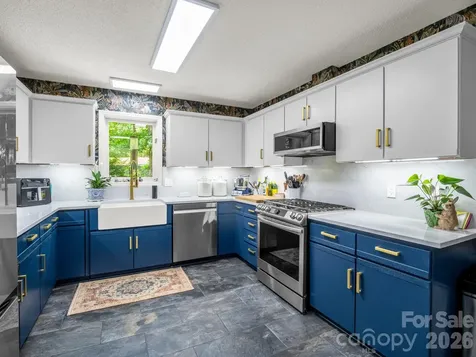 154 Fairlane Road Columbus NC 28722
