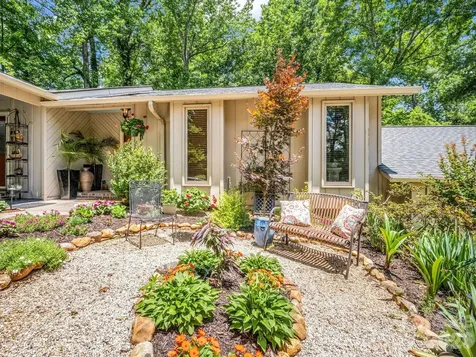 154 Fairlane Road Columbus NC 28722