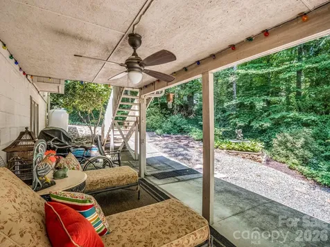 154 Fairlane Road Columbus NC 28722