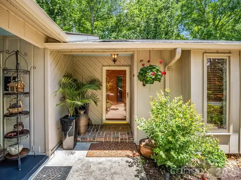 154 Fairlane Road Columbus NC 28722