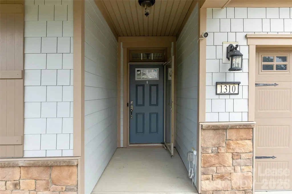 1310 Middlecrest Drive Concord NC 28027